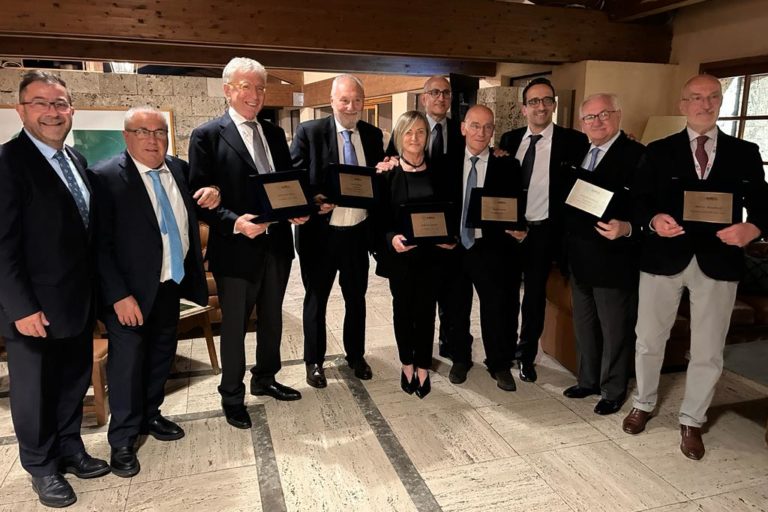 1. DA PUBBLICARE Premiazione ex Presidenti